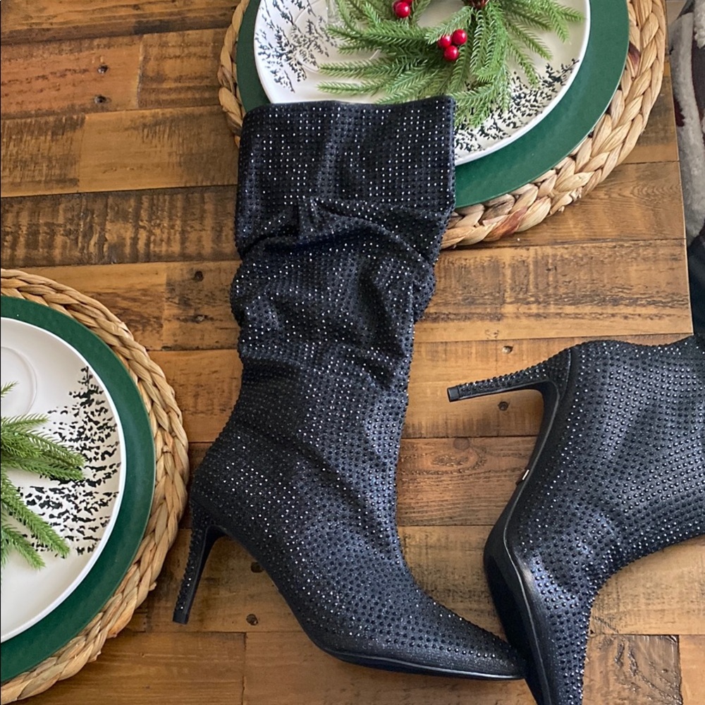 Elegant Black Rhinestone Women's Boots
